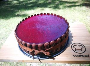 Málnazselés csokimousse torta 🎂 recept fotója