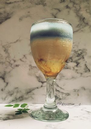 Foto resep Es Kopi Susu Bunga Telang (kental manis)