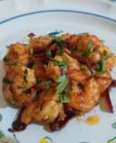 Camarones al ajillo