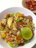 ข้าวผัดไส้กรอก