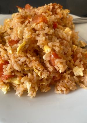 A picture of Tomato and Egg Fried Rice.