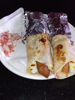 ग्रिल्ड पनीर कबाब फ्रैंकी (Grilled paneer kebab franky recipe in hindi) रेसिपी मुख्य फोटो