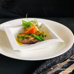 A picture of Whosayna’s Lemon Ginger Garlic Steak.