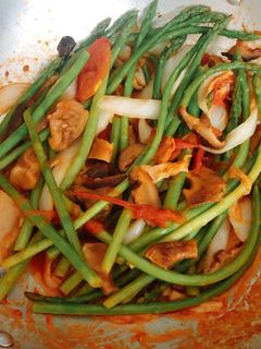 Hình của món Măng tây xào chân nấm đông cô.
