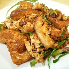 Tofu with Spring Onion A picture of Tofu with Spring Onion.