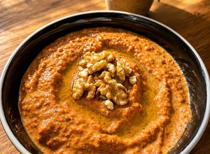 Una foto de Muhammara