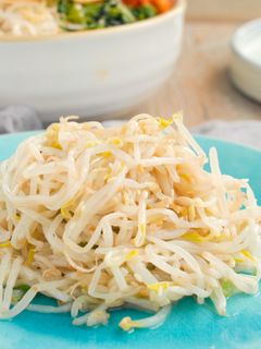 韓式涼拌豆芽菜 的食譜成品照片