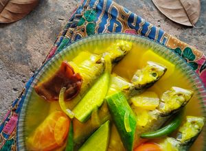 Gambar Pindang ikan dan timun