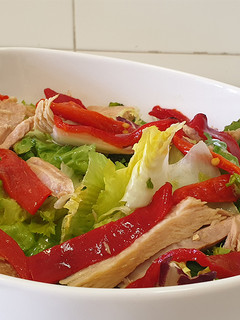 Una foto de Ensalada de ventresca