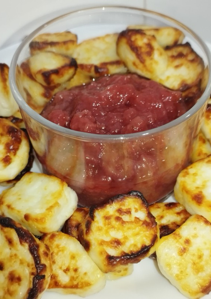 Una foto de Queso frito saludable en freidora de aire