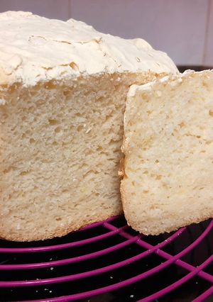 Una foto de Pan para torrijas sin gluten y sin lactosa en panificadora