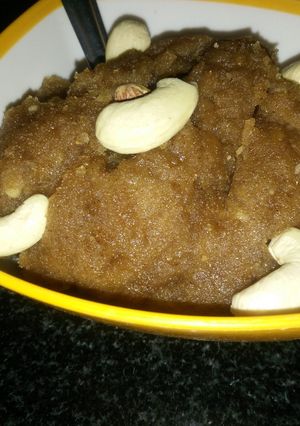 A picture of Aate ka sheera.