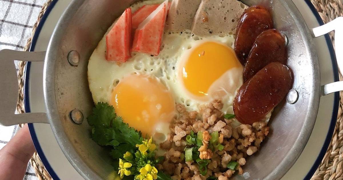 BREAKFAST IDEAS To keep on Repeat! •Thai Style breakfast Pan Fried