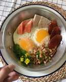 BREAKFAST IDEAS To keep on Repeat! •Thai Style breakfast Pan Fried Egg with Condiments