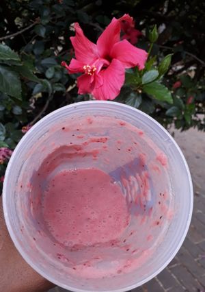 A picture of Strawberry Smoothie.