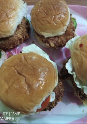 A picture of Zinger Burger.