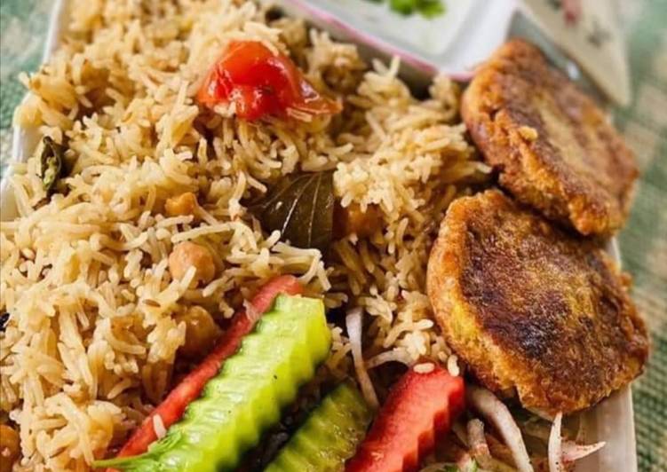 Recipe of Speedy Kabli cahnna pulao in restaurant&#39;s style