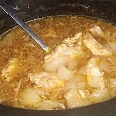 French Onion Chicken w/stuffing (crocpot) A picture of French Onion Chicken w/stuffing (crocpot).