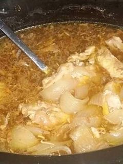 A picture of French Onion Chicken w/stuffing (crocpot).