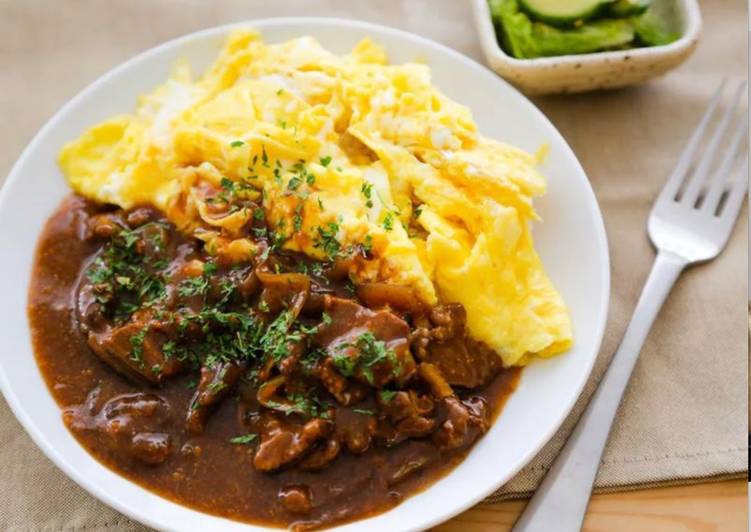 日劇常出現~偷懶版紅酒燉牛肉蛋包飯