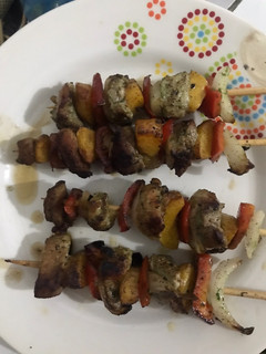 Una foto de Pincho o brocheta de cerdo