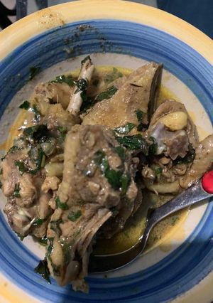 A picture of Chicken peppersoup.