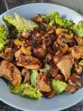 Frango com Cogumelos e Caju