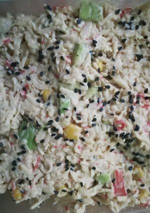 Una foto de Ensalada de surimi