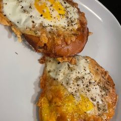 Eggy bagels A picture of Eggy bagels.