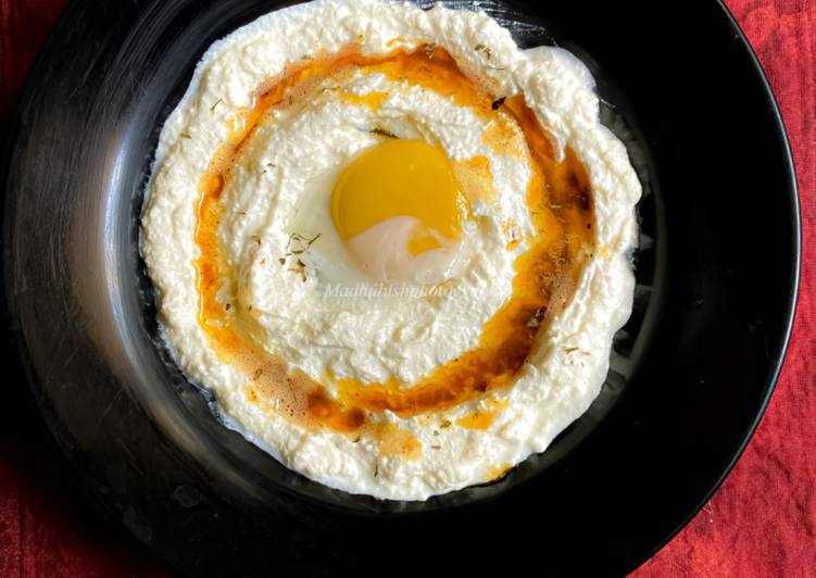 Steps to Make Homemade Turkish Eggs