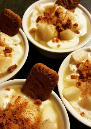 Une photo de Dessert aux pommes et fromage blanc