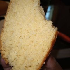 A picture of Simple Vanilla sponge cake.