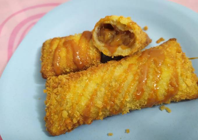 Cara membuat Apple Pie Bread-Rolls (Risol Apel) Cara membuat Apple Pie Bread-Rolls (Risol Apel)