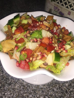 A picture of Fatoush salad.