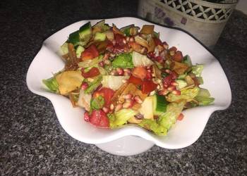 Easiest Way to Recipe Yummy Fatoush salad