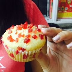 A picture of Atta cupcakes.