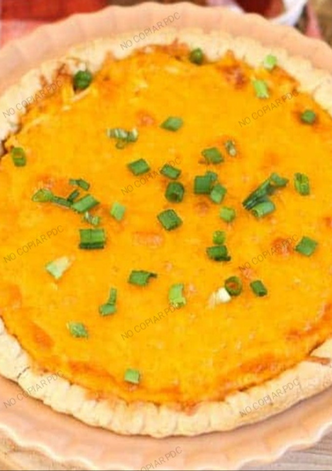 Una foto de Pastel de pollo, calabaza y patatas
