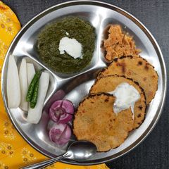 A picture of Sarson da Saag.