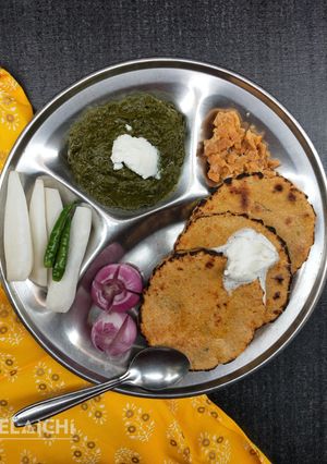 A picture of Sarson da Saag.