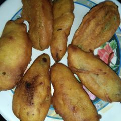 A picture of Mirch pakory.