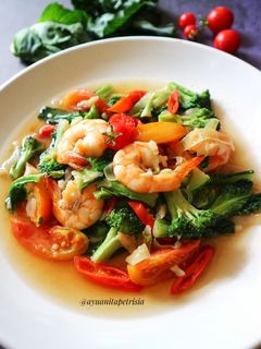 Foto resep Tumis Baby Kailan Brokoli Udang