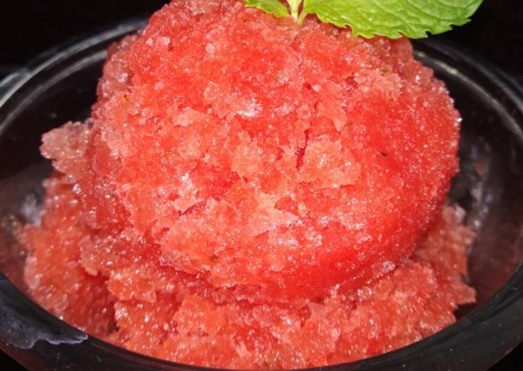 Simple Way to Make Speedy Watermelon Slushie