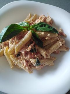 O poză a rețetei Paste cu brânză feta și roșii cherry la cuptor.