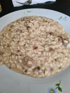 Una foto de Risotto de setas con parmesano