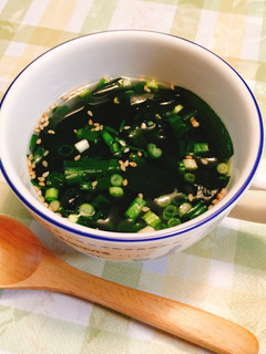 A picture of Instant Seaweed Soup.