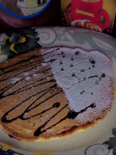 A picture of Stuffed Chocolate Pancakes🥞.