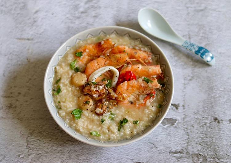 Easiest Way to Make Homemade Kao Tom Ta Lay - Seafood Rice Congee 🍚 🇹🇭