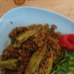 A picture of Qema karela.