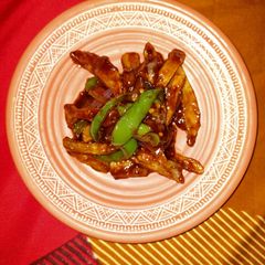 A picture of Honey chilli potato.