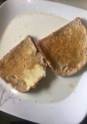 A picture of Milk toast.